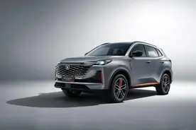 因360°环视摄像头图像显示异常 超20万辆长安CS55PLUS被召回图片