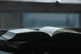 刘汉俊：《红楼梦》里的“芯片”图片