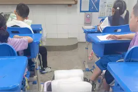 长沙热醉了！有家长给孩子教室放冰块降温，冰厂老板：免费！我也心疼孩子图片