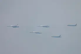 “歼-35家族”：一机双型 经略海空图片