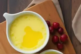 鸡蛋羹火遍全网！教你蒸出 “顶流” 滑嫩蛋羹，附多种神仙吃法图片