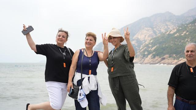 饱览海上仙山风采！阿塞拜疆旅行团漫游崂山