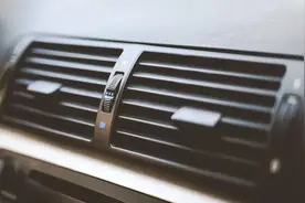 马上评丨网约车“空调费”之争，平台不能袖手旁观图片