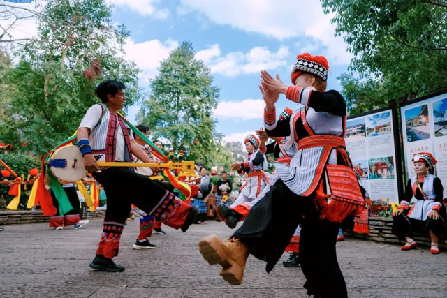 “体彩乐走 乐动弥勒”报名开启，直达高铁专列邀您启程！