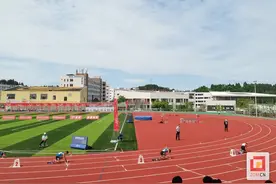 2024年四川省学生（青少年）田径冠军赛收官 富顺二中摘得一金一银图片