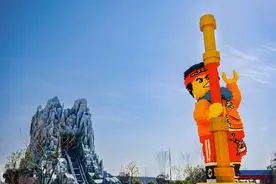 上海乐高乐园度假区最新进展来了！乐高悟空小侠已就位，多项核心骑乘设备开启测试图片