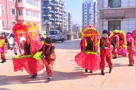 划旱船、赶毛驴……南海居民这样迎元宵图片