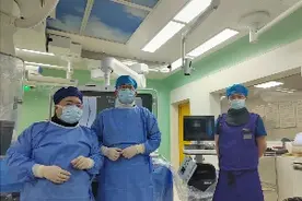 两例“血栓顶肺” 患者徘徊生死线，一站式 精准“吸栓”赶走死神图片