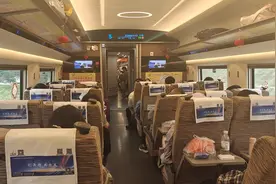 梅龙高铁正式开通运营图片