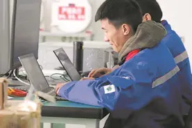 全国70％氢能轨道车型的“心脏”，这里造！图片