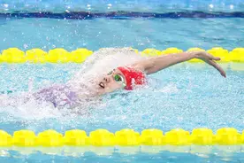 彭旭玮获女子200米仰泳金牌，游泳冠军赛湖北再添1金1银1铜图片