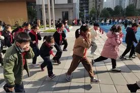 1分56秒，1200余名师生全部撤离图片