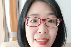 听·见丨曾是外企高管，年入30万+！而今46岁没了工作，好在她找到了人生“下半场队友”图片
