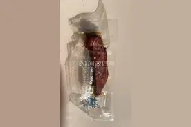 游客投诉九寨沟有出租司机用鸭肉冒充牛肉卖，松潘回应称已退货退款图片