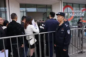 眉山天府公安任建昌：扎根基层40载，当一辈子“任公安”图片