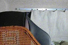 夜访卡车司机“夹缝”里的家图片