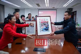 楚天都市报即将出版第10000期，极目新闻回访孙海洋，他说：我一直很感恩家乡媒体图片