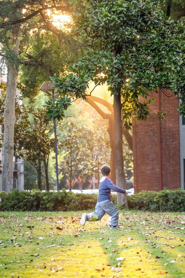 最好的秋天，在华师！