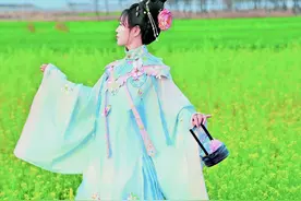 绿色盐湖 随手一拍就是大片图片