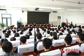 暖心助学！中国石油兰州石化“旭航”计划惠及镇原一中150名学子图片