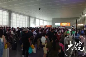 暑运落幕，蚌埠南站日均发送2万人创新高图片