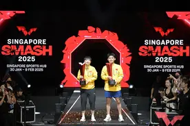 （体育）乒乓球——WTT新加坡大满贯：林诗栋、孙颖莎男女单夺冠图片