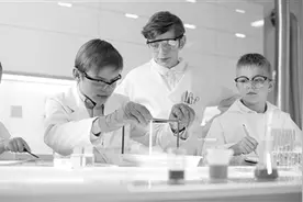 全球STEM教育变革主要趋势图片