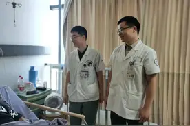 宁波16岁男孩被确诊！妈妈悔惨：之前没注意，没想到就……这习惯不少人都有！图片