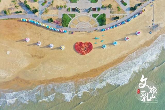 高铁串起的蔚蓝梦境 | 乳山，不只有海，还有N种美好等你解锁