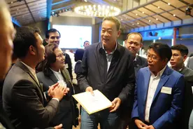 为提振旅游业，泰国拟对中印游客暂时免签？泰媒泼冷水图片