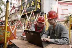 湖南株洲：迎战高温，电网“黑科技”守护工业动脉“健康供能”图片