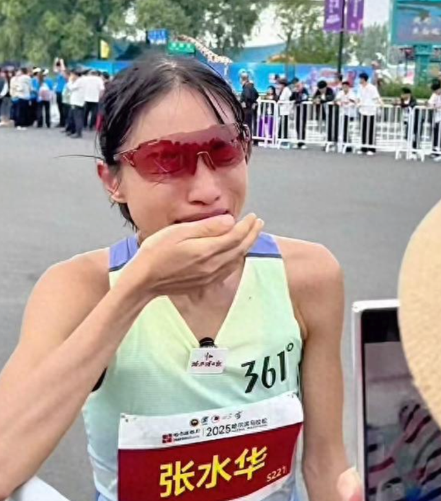 白岩松一席话又把张水华风波点燃：他聊“更好的可能”，网友盯“眼前的公正”