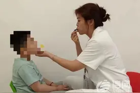 孩子说话结结巴巴 妇儿康复科语言障碍门诊帮助孩子重拾自信图片