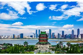 滕阁秋风起，一直在等你图片