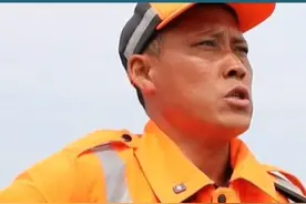 坚守大兴安岭13年 用吉他驱散孤独 瞭望员柯明伟：我愿长守青山图片