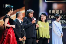 哈萨克斯坦影片《离婚》摘得金爵奖最佳影片、最佳女演员奖图片