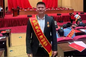 贵州师范学院教师王奉涛：“花样”跳绳带出421名全国冠军图片