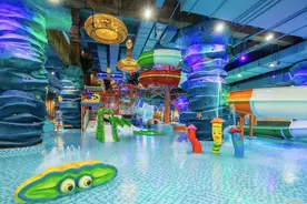 哈尔滨洗浴中心的火爆真相，与它“溢出”的富贵图片