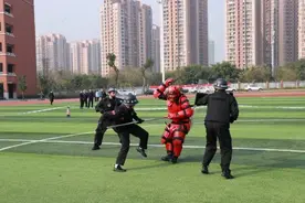 重庆两江新区举办校园保安技能大比武活动图片