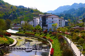 重庆黔江：治了河道 美了乡村图片