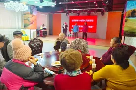 现场“火爆”！志愿服务积分兑换，爱心的双向奔赴图片