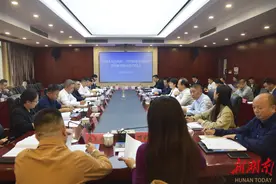 “打造央地合作新样板”  开福区牵手中国能建图片