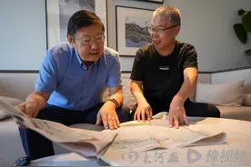 王巍受聘河南省文物考古研究院院长，盛赞“了不起的甲骨文”特刊图片