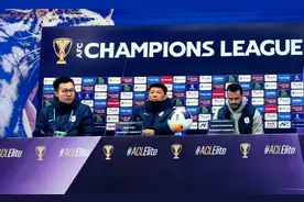 仅隔了一天！唐田昨日发布会希望两队打出精彩比赛，并称赞蔚山HD图片