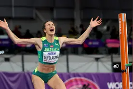 （体育）田径——室内世锦赛：奥利斯拉格斯获得女子跳高冠军图片