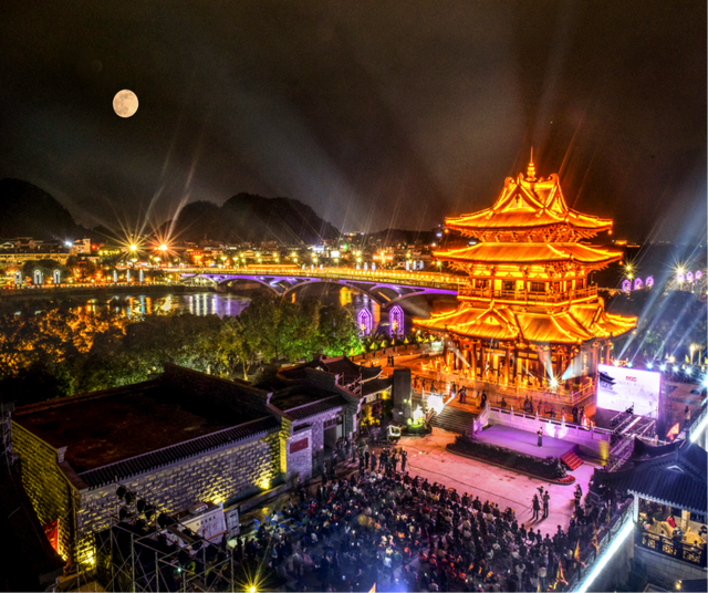 桂林艺术节专属旅游线路，带你嗨玩桂林！
