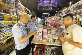 泡泡胶、捏捏乐、起泡胶……选购解压玩具 当心“三无”产品图片