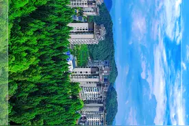 【瞰见】湖北野三关：华中避暑后花园图片