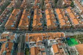 重新发现上海｜去弄堂里走走，看见生活中的鲁迅图片