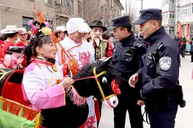 灞桥公安：元宵佳节守平安 灯火阑珊护团圆图片